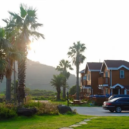 Sweetsalt Villa Seogwipo Exterior photo
